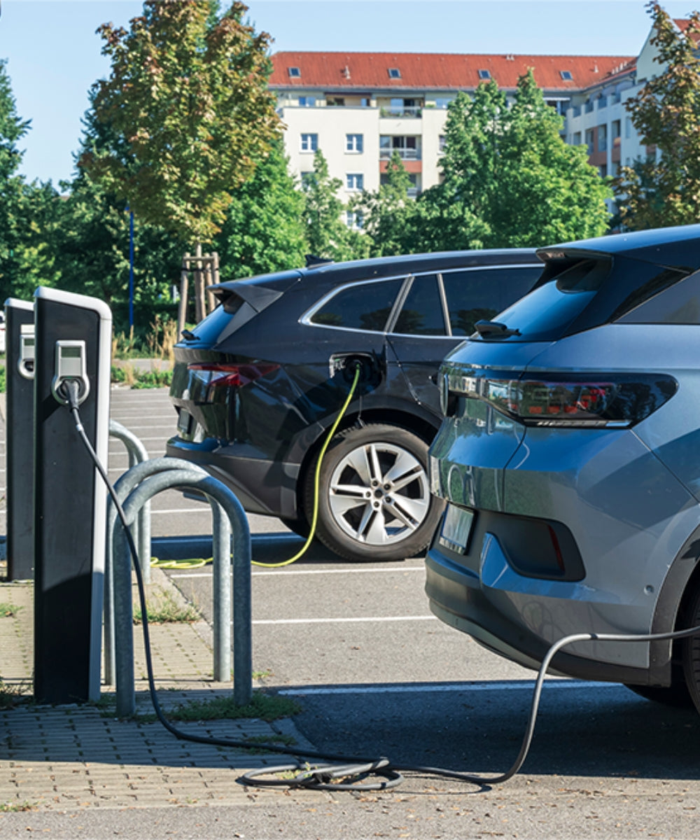 E-Autos an einer Ladestation