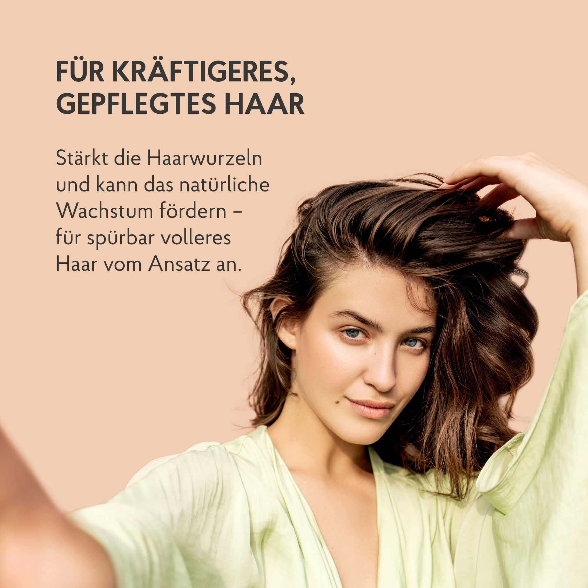 Frau mit kräftigem Haar