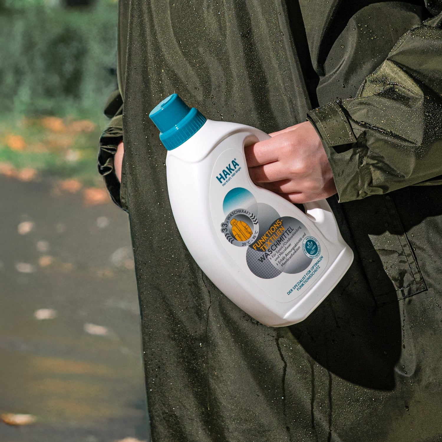 Funktionstextilien Waschmittel Regenjacke waschen